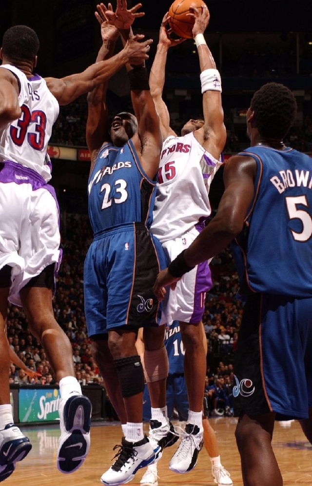 员之间的默 员之间的默