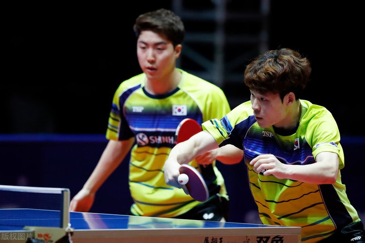 表面上是传 表面上是传